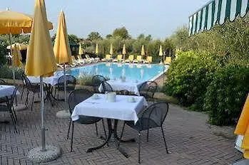 Hotel Mary Rose 라찌제