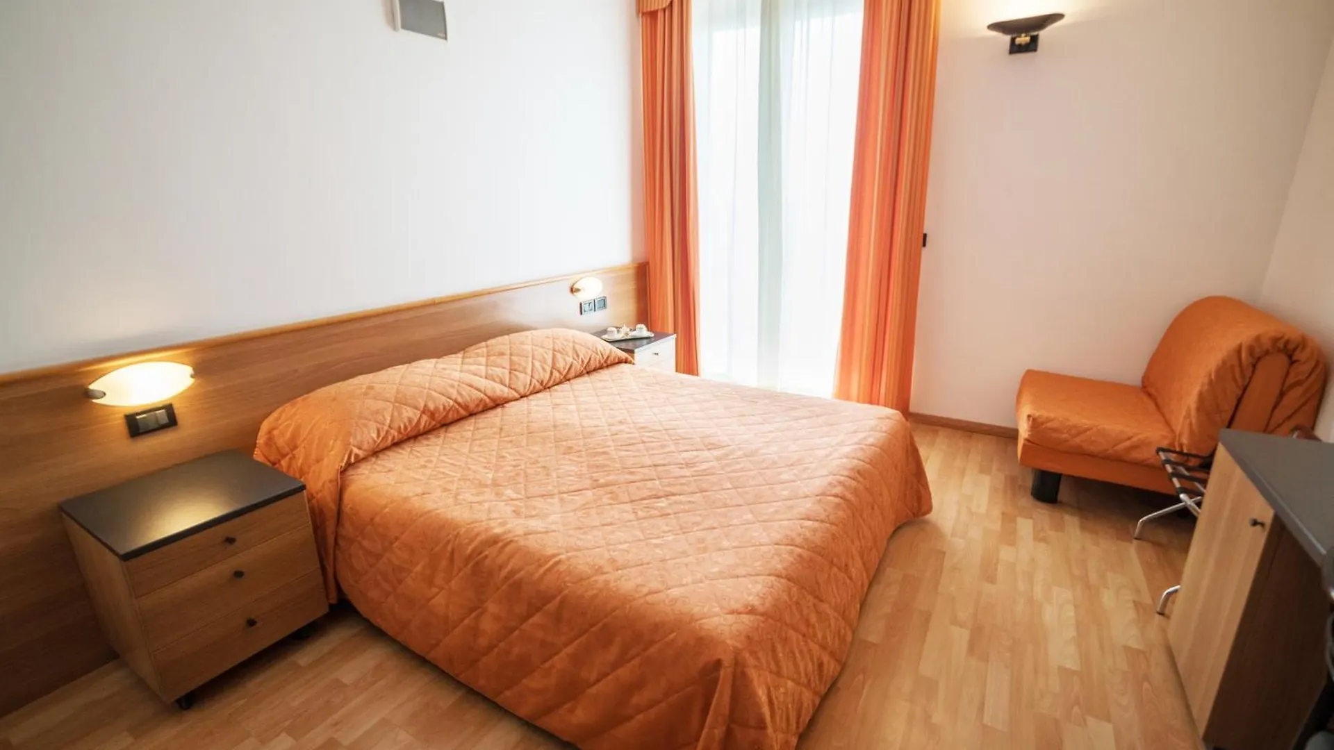 Hotel Mary Rose Lazise