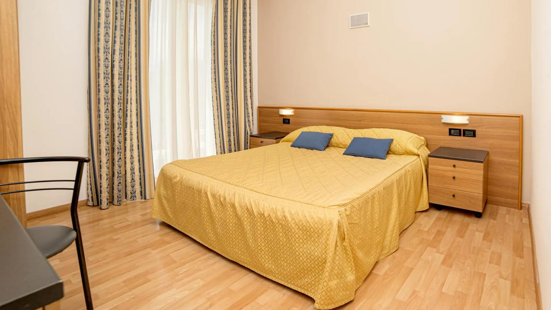 Hotel Mary Rose Lazise