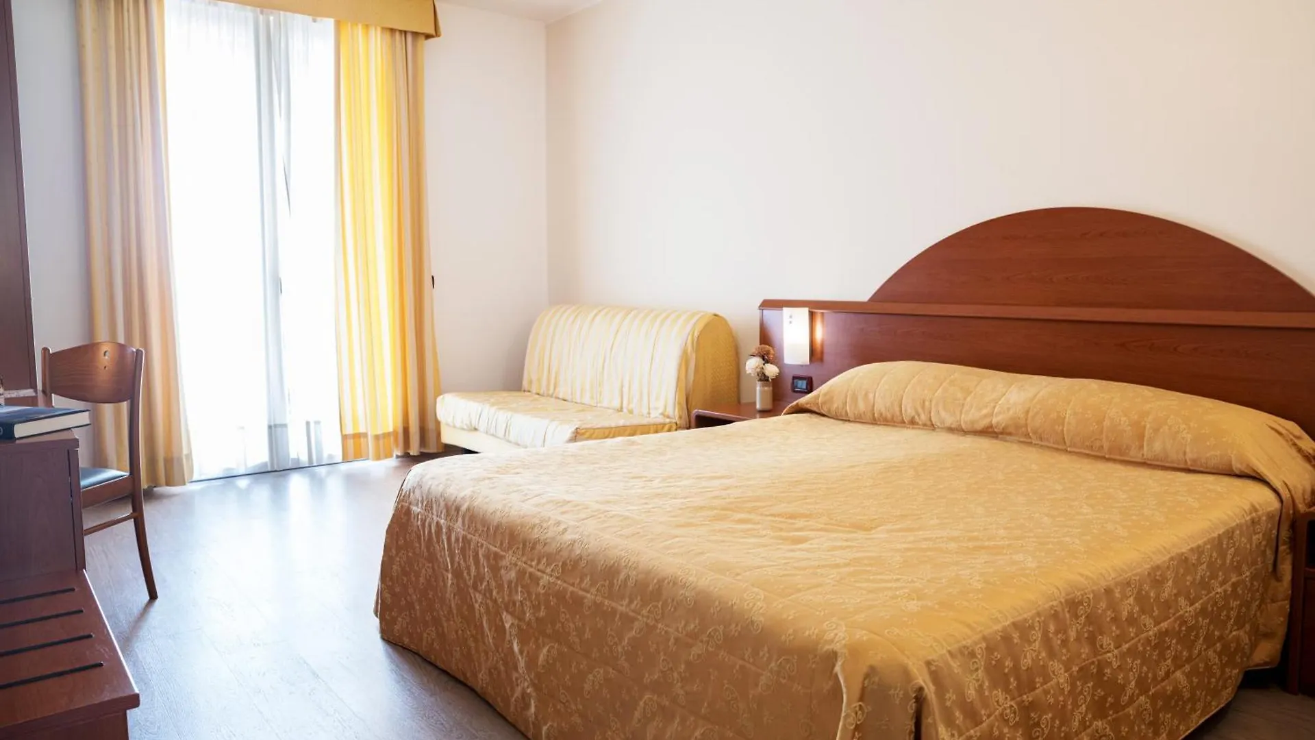 Hotel Mary Rose Lazise